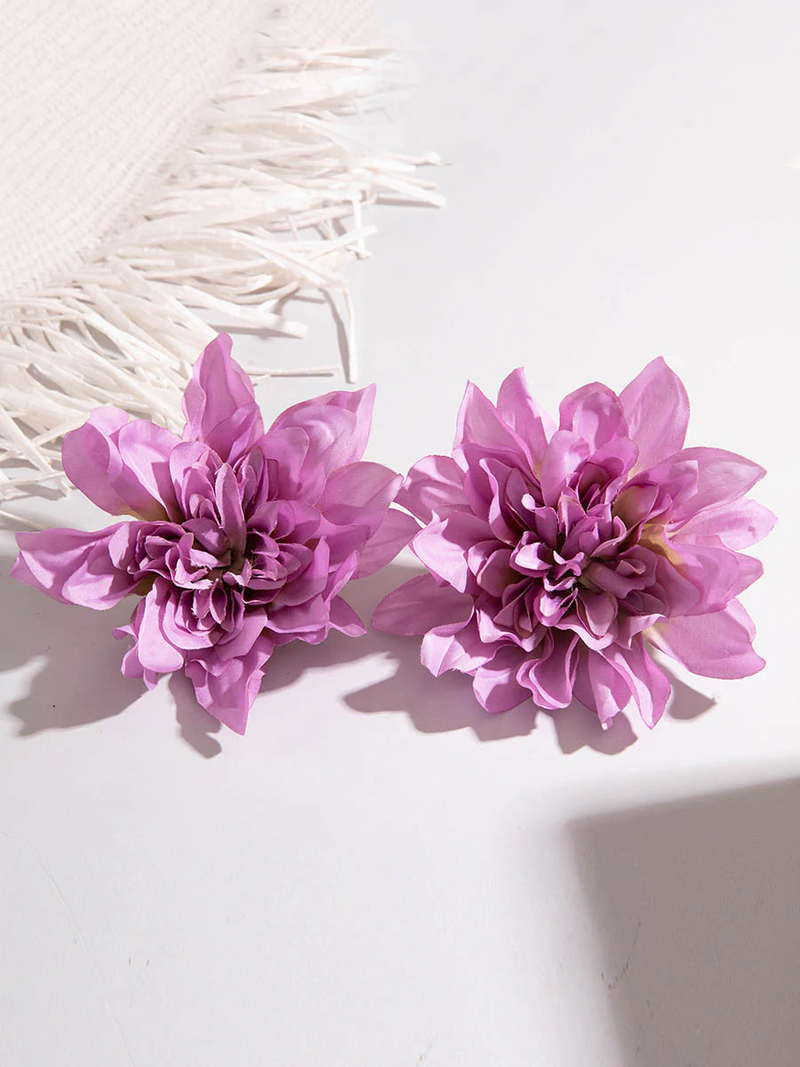 Flower Shape Drop Earrings - Image 2
