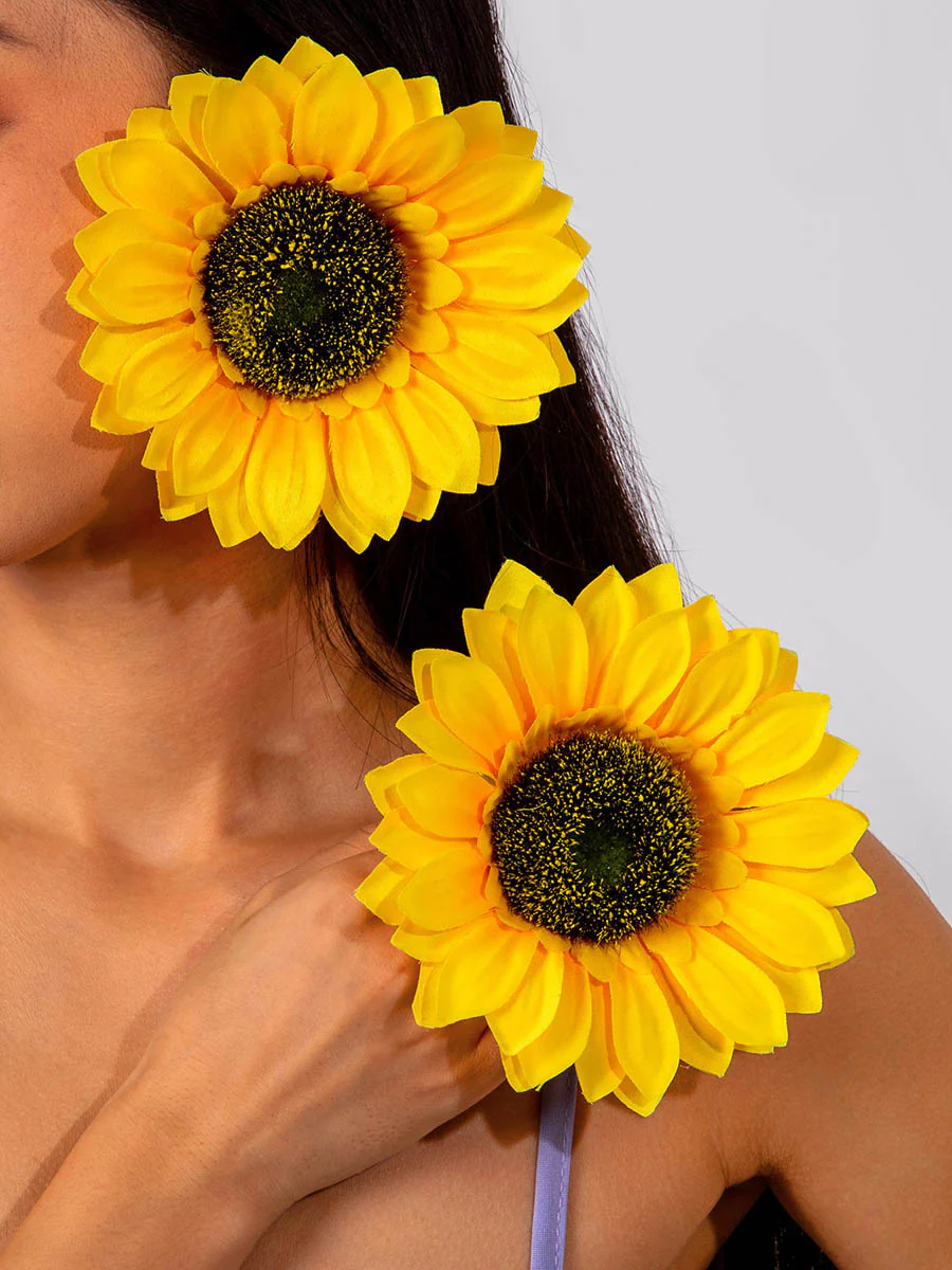 Flower Shape Drop Earrings