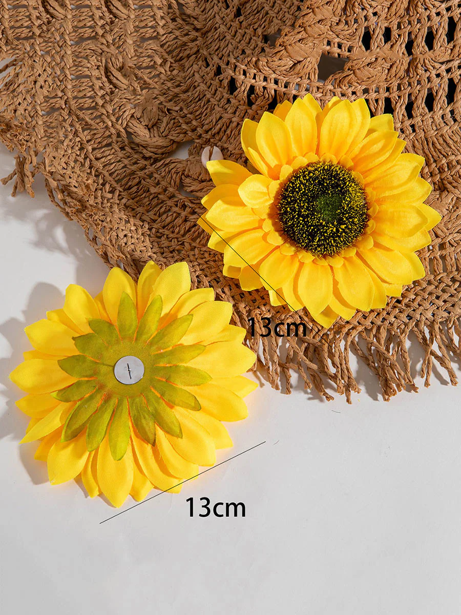 Flower Shape Drop Earrings - Image 3