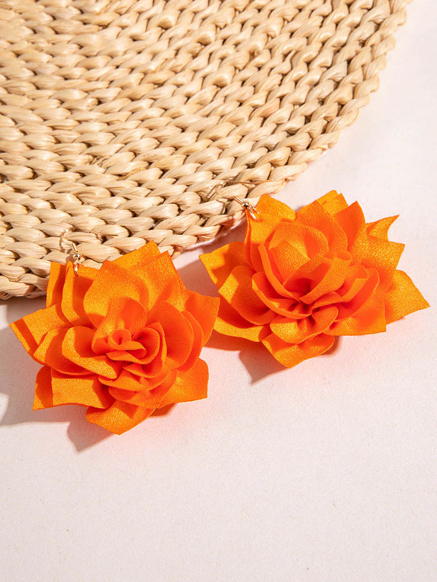 Flower Shape Drop Earrings - Image 2
