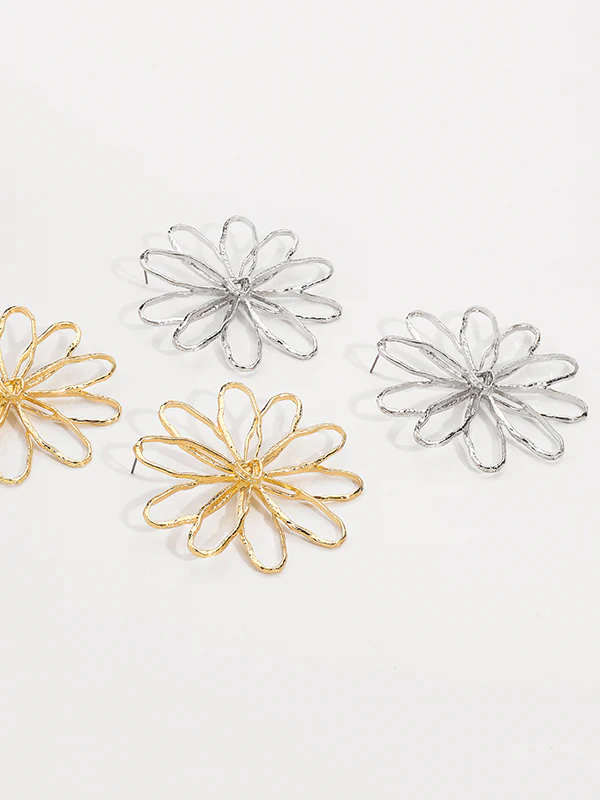 Flower Shape Drop Earrings - Image 6